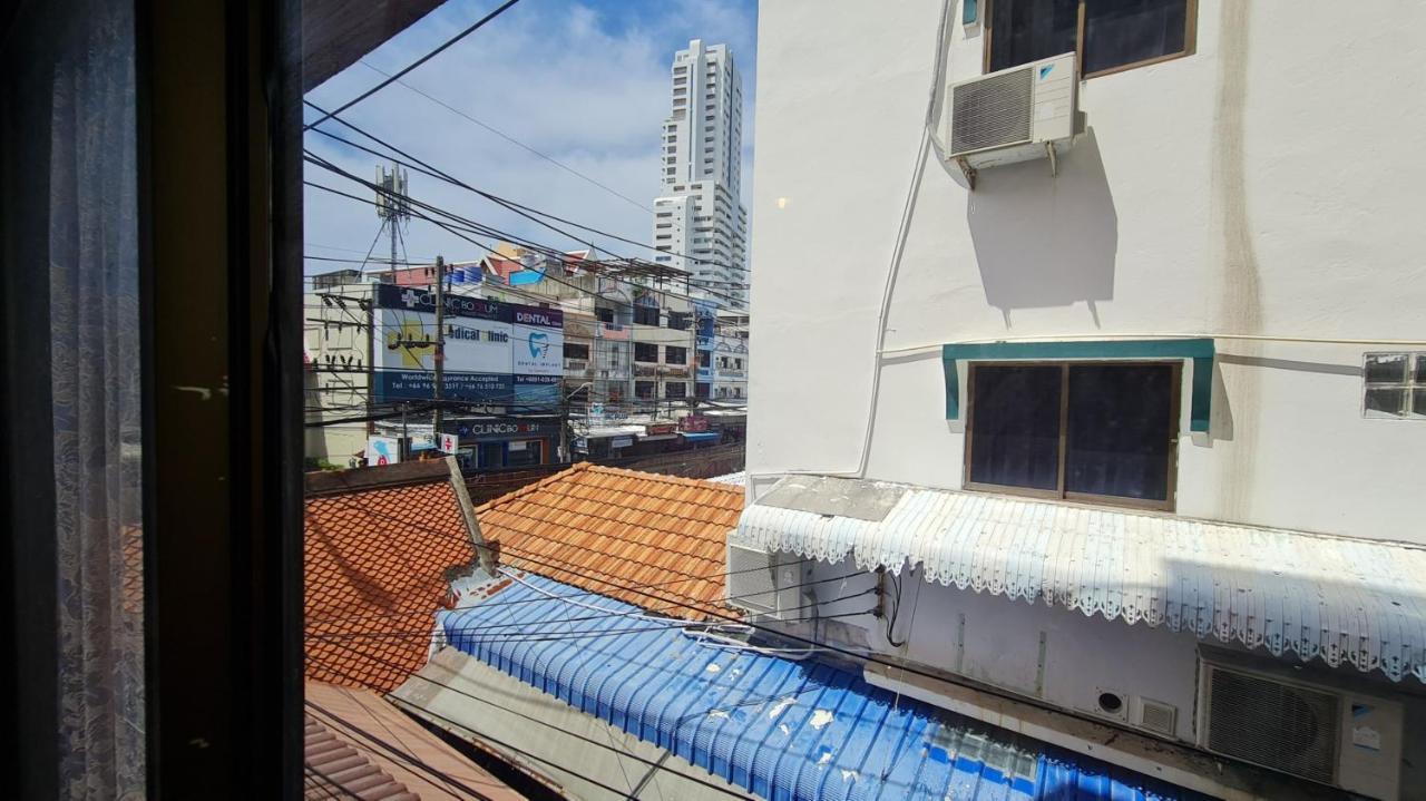 Vech Guesthouse Patong Exterior foto