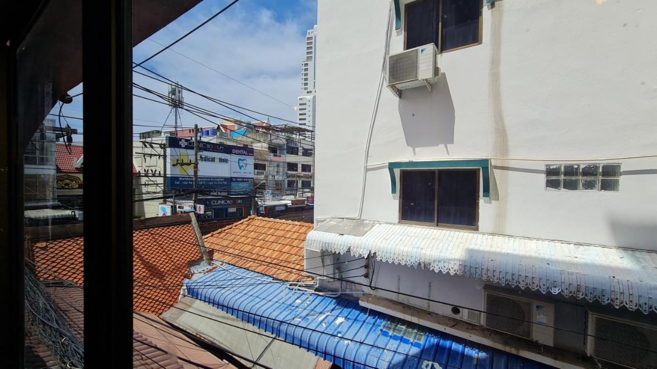 Vech Guesthouse Patong Exterior foto